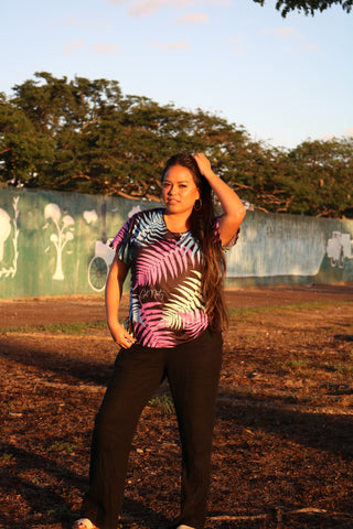 Fern (Black) - Ladies Aloha Tee